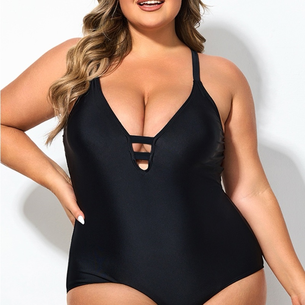 Elegant Black Women's Swimwear